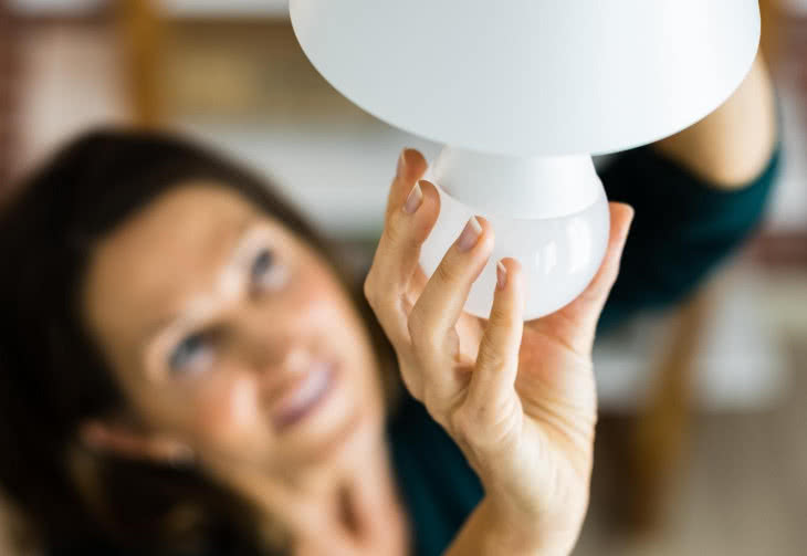 Trwałe, energooszczędne, ekologiczne... Co jeszcze wyróżnia żarówki LED i jak je wybrać?