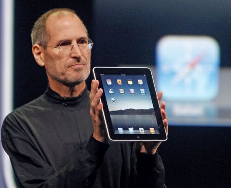 Steve z iPadem