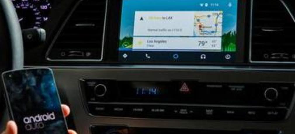 Pierwsze fabryczne auto na Androidzie