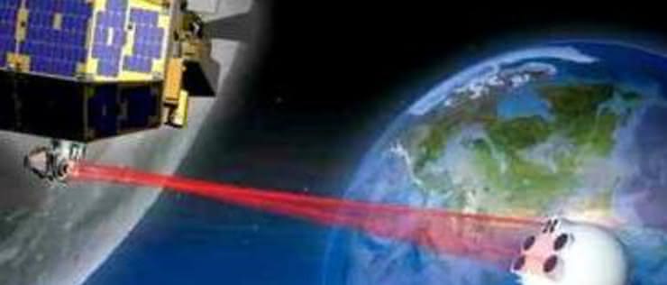 Laserowe łącze z Księżycem już działa