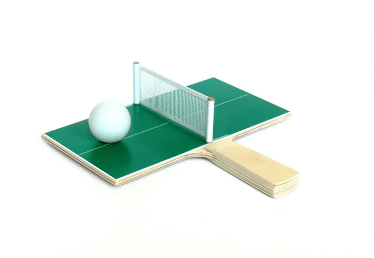 Ping-ping - miniaturowy tenisowy kort singlowy