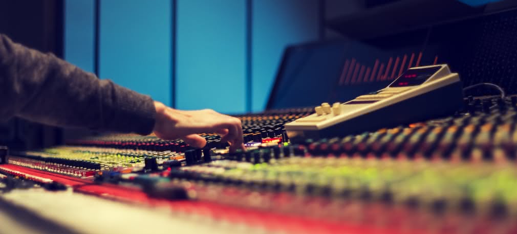 Akustyka, realizacja, inżynieria