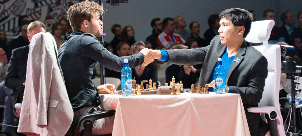 Arcymistrz Hikaru Nakamura – mistrz świata w szachach 960