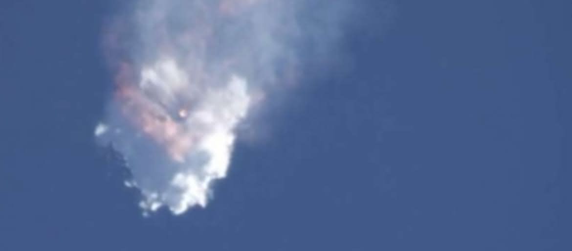 W rakiecie Falcon 9 zawiodła stalowa część
