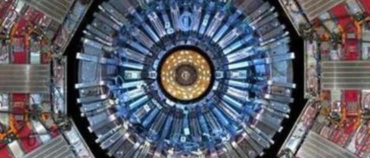  Pomóż CERN i stwórz nową fizykę