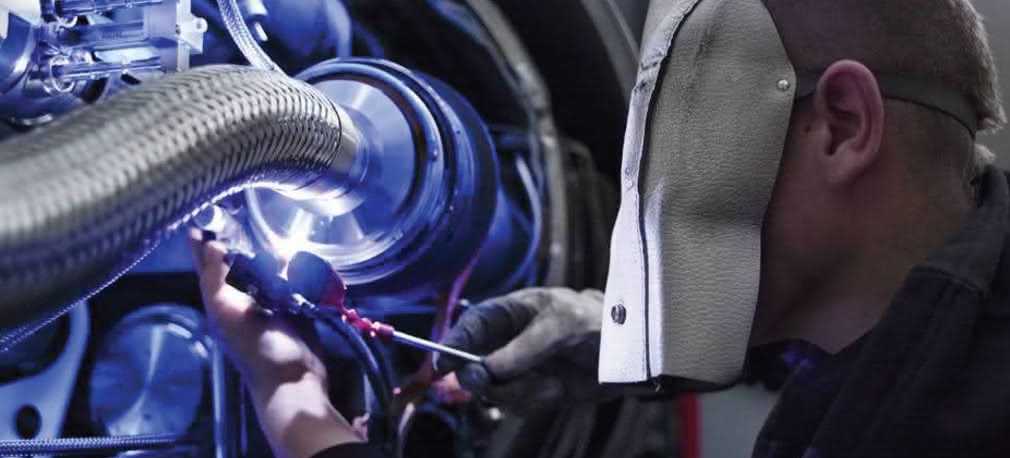 LHC budzi się po wielkiej chirurgicznej operacji