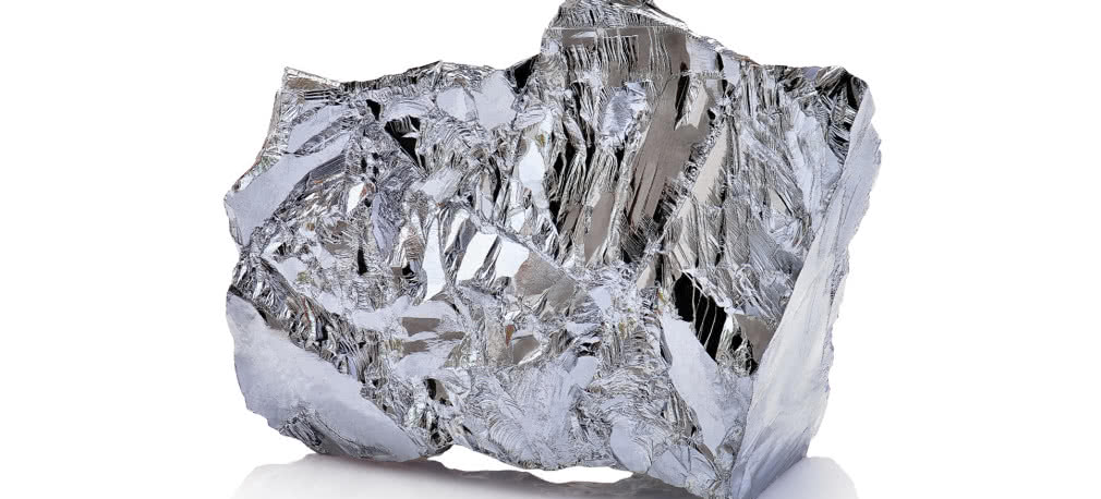 Metal, który prawie nie rozszerza się gdy rośnie temperatura