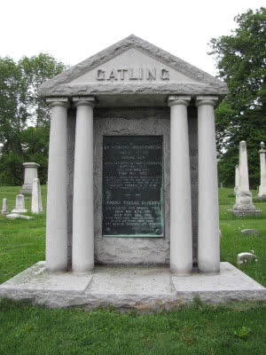 Pomnik Gatlinga na cmentarzu w Indianapolis