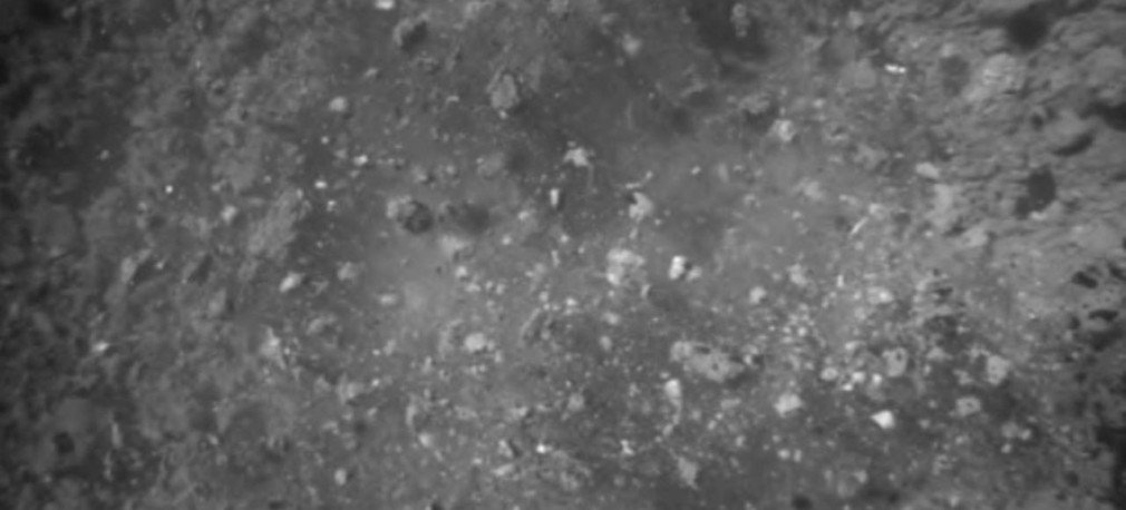 Hayabusa-2 pobiera próbki - OSIRIS-REx wciąż bada teren