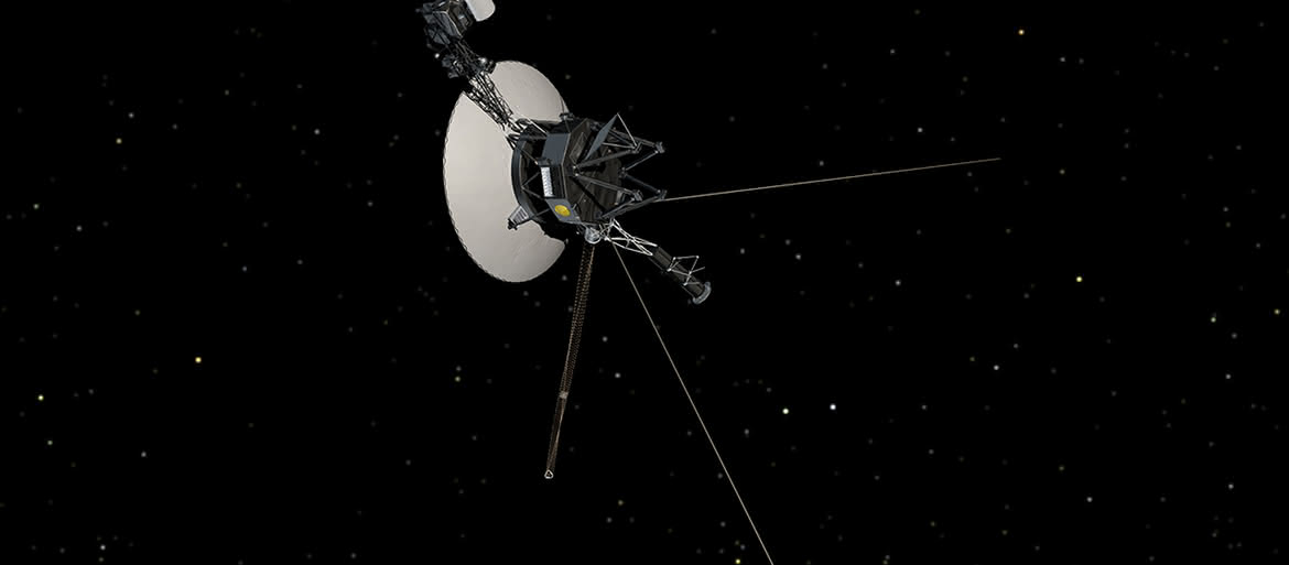Po 37 latach przerwy Voyager 1 znów odpala silniki 