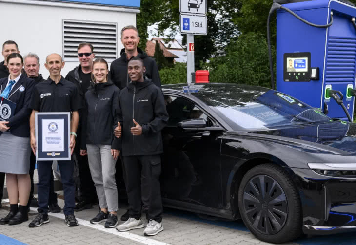 Rekord przejazdu elektrycznego samochodu osobowego na jednym ładowaniu