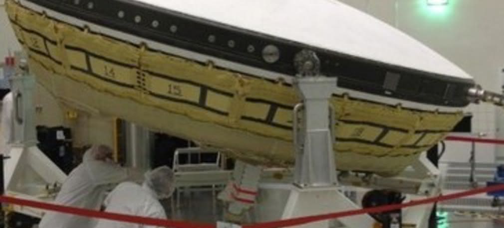 Latający spodek wyhamuje marsjańskie transporty