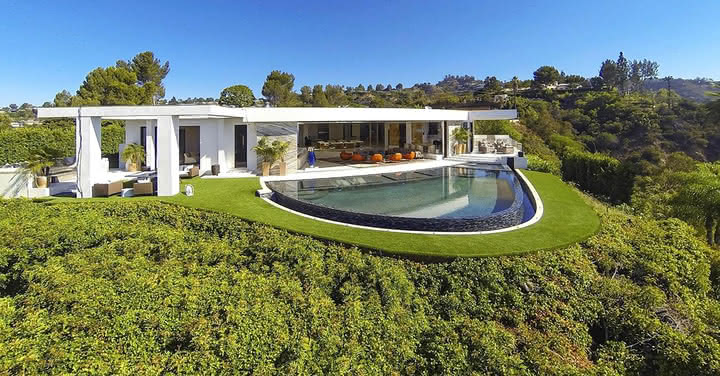 Słynna posiadłość miliardera w Beverly Hills