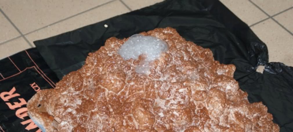 Wulkan Etniś - Adam Szreter