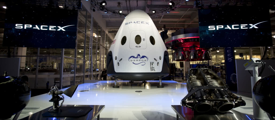 SpaceX testuje nowy system bezpieczeństwa kapsuły Crew Dragon