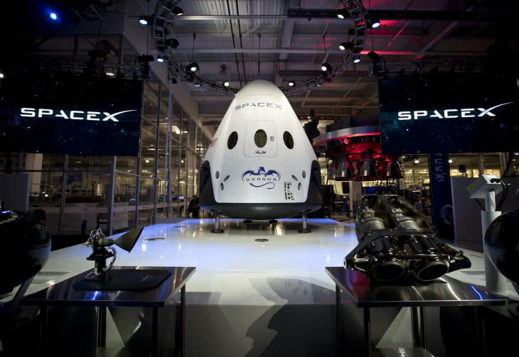 SpaceX testuje nowy system bezpieczeństwa kapsuły Crew Dragon