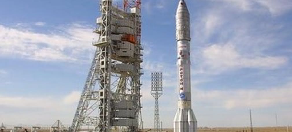 Rosyjska rakieta Proton-M znów się rozbija