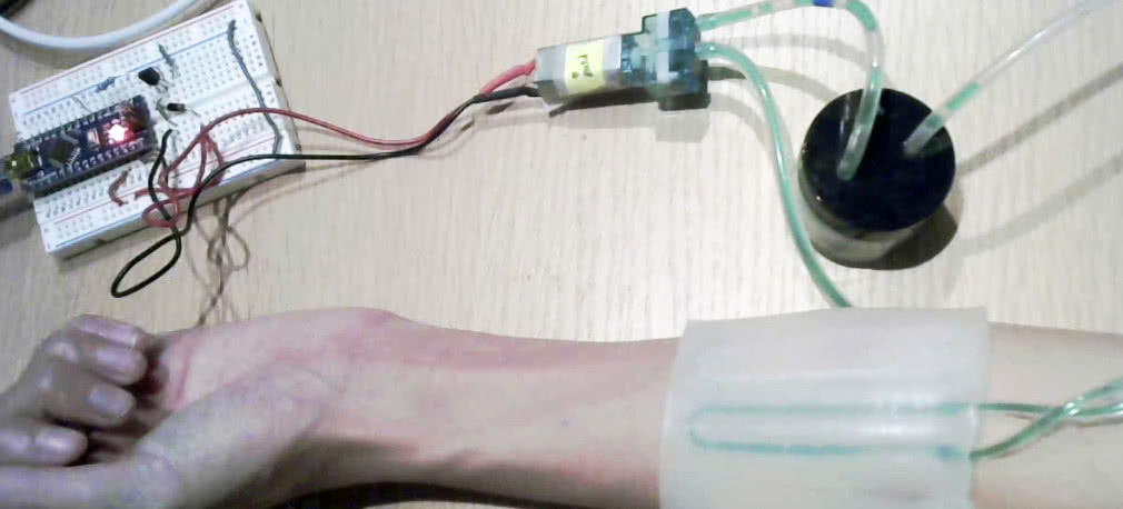 Hologramy, których można dotknąć, czyli interfejsy haptyczne. Wirtualna namacalność