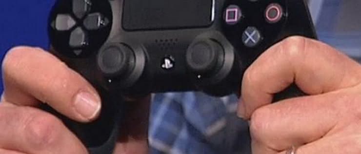 Konsola PlayStation 4 wreszcie zaprezentowana, ale nie pokazana 