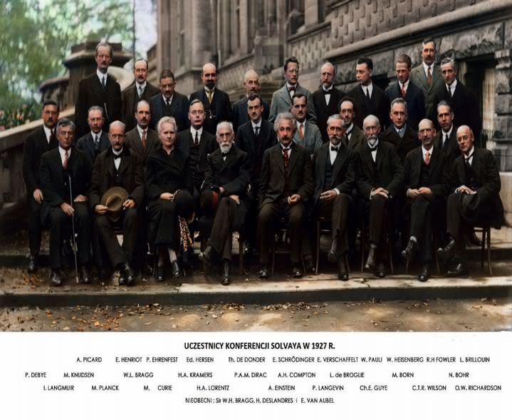 uczestnicy konferencji Solvaya w 1927 r.