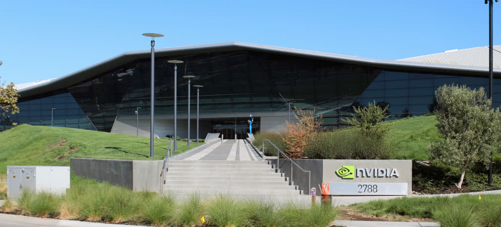 Zatęsknimy jeszcze za halucynacjami. Branża AI po przepaleniu miliardów