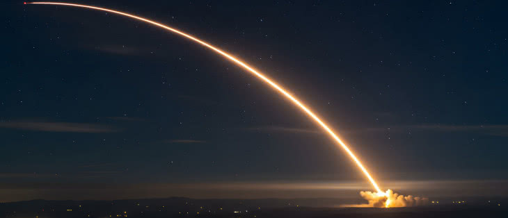 Z bieguna czy z równik - skąd powinna startować rakieta?