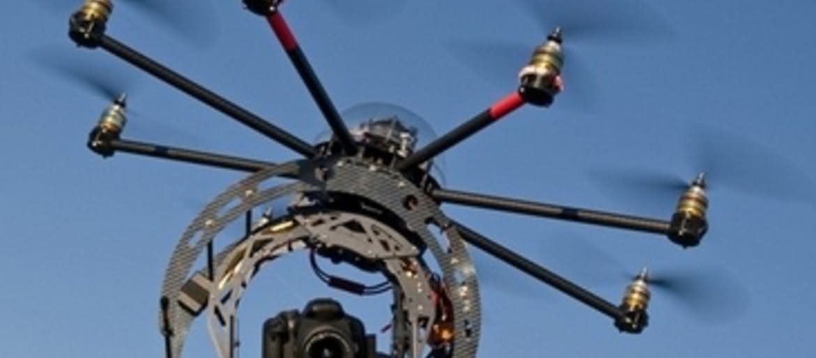 System kontroli lotów dla dronów