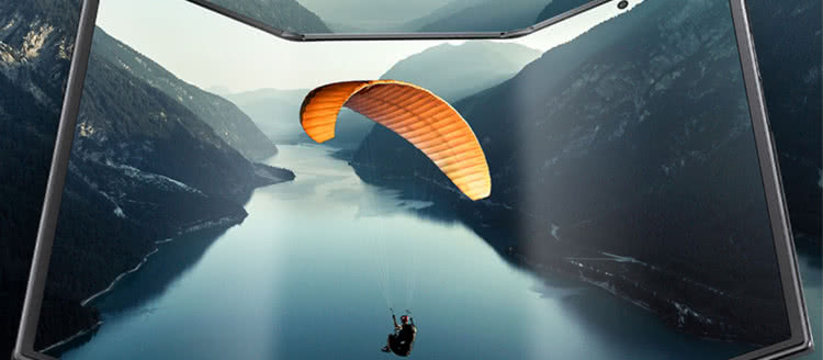 Samsung zaprezentował nowy model Galaxy Z TriFold, innowacyjny telefon z dwoma zawiasami i trzyczęściowym panelem wyświetlacza