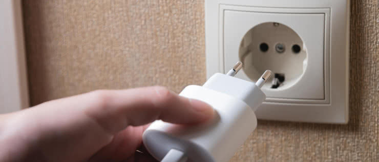 Jak dobrać osprzęt elektryczny do domu i mieszkania – na co zwrócić uwagę?