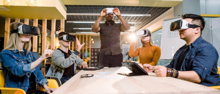 Czy nadszedł już czas na pełne zanurzenie? Kolejna fala wirtualnej i rozszerzonej  rzeczywistości