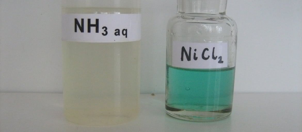 Związki kompleksowe niklu i chromu