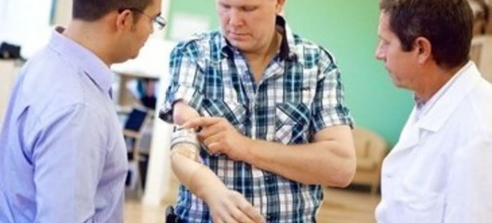 Proteza sterowana myślami