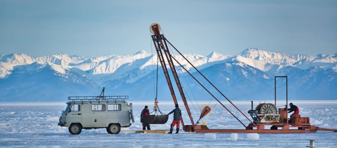 Łowienie neutrin w otchłani Jeziora Bajkał