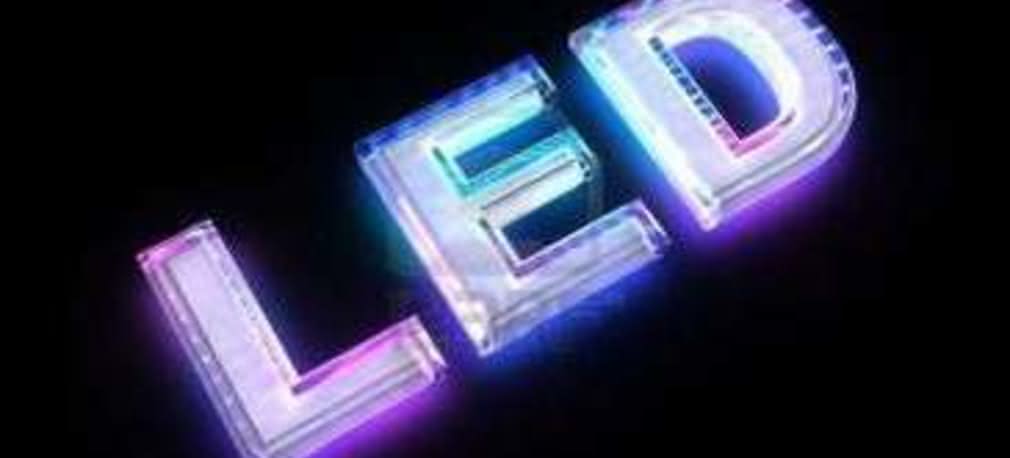 Dlaczego bLEDną? Winny efekt Augera