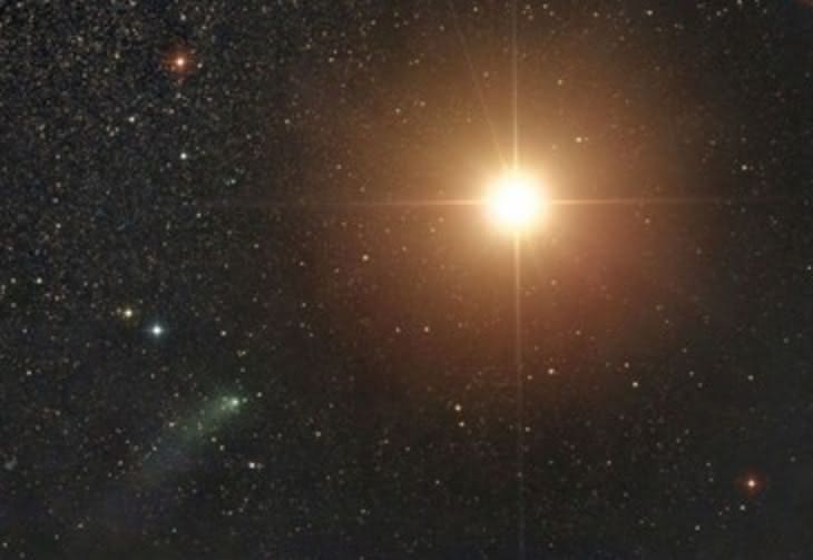 Mars i nasz kosmiczny dobytek bez szwanku
