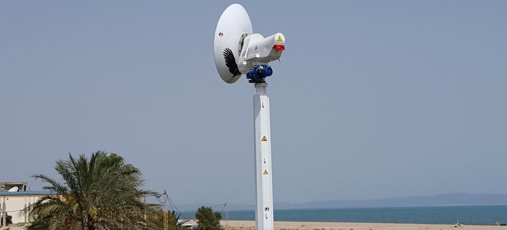 Turbiny wiatrowe bez łopatek. Drgający maszt zamiast wiatraka
