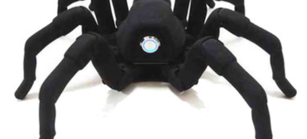 Przerażająco realistyczny SpiderBot