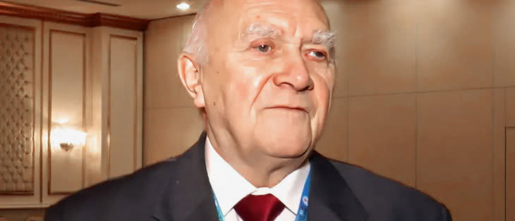 Legendarny sędzia szachowy Andrzej Filipowicz