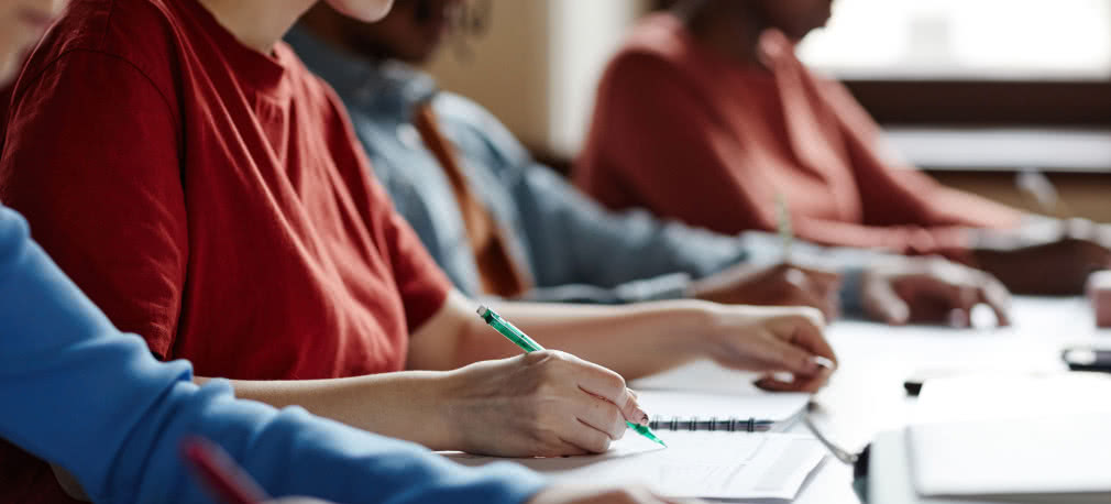 Czy warto studiować kierunki ekonomiczne?