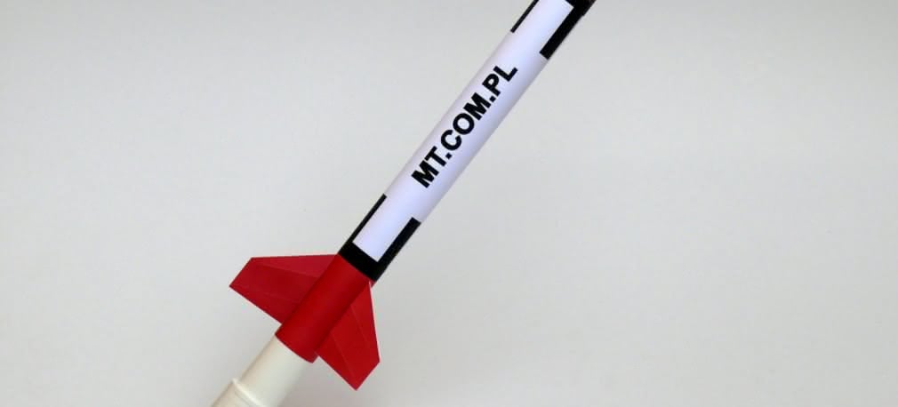 Doświadczalne rakiety stąpane - modele latające z napędem pneumatycznym